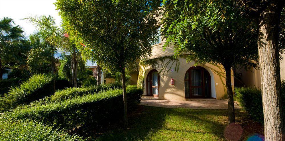 Th Le Castella - Baia Degli Dei Village エクステリア 写真